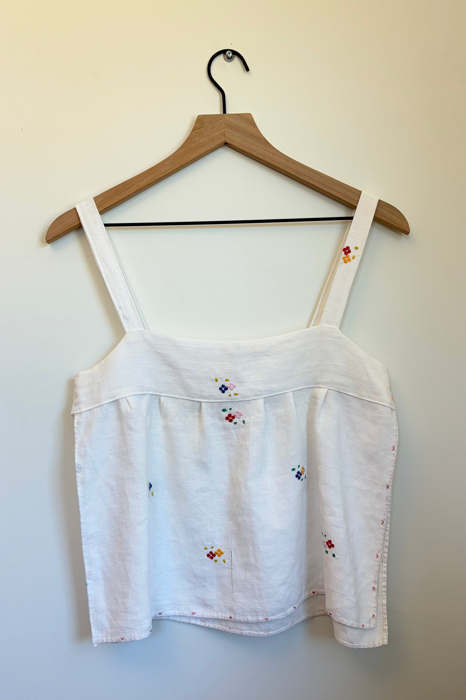 Caroline Top .01 - Wildflowers