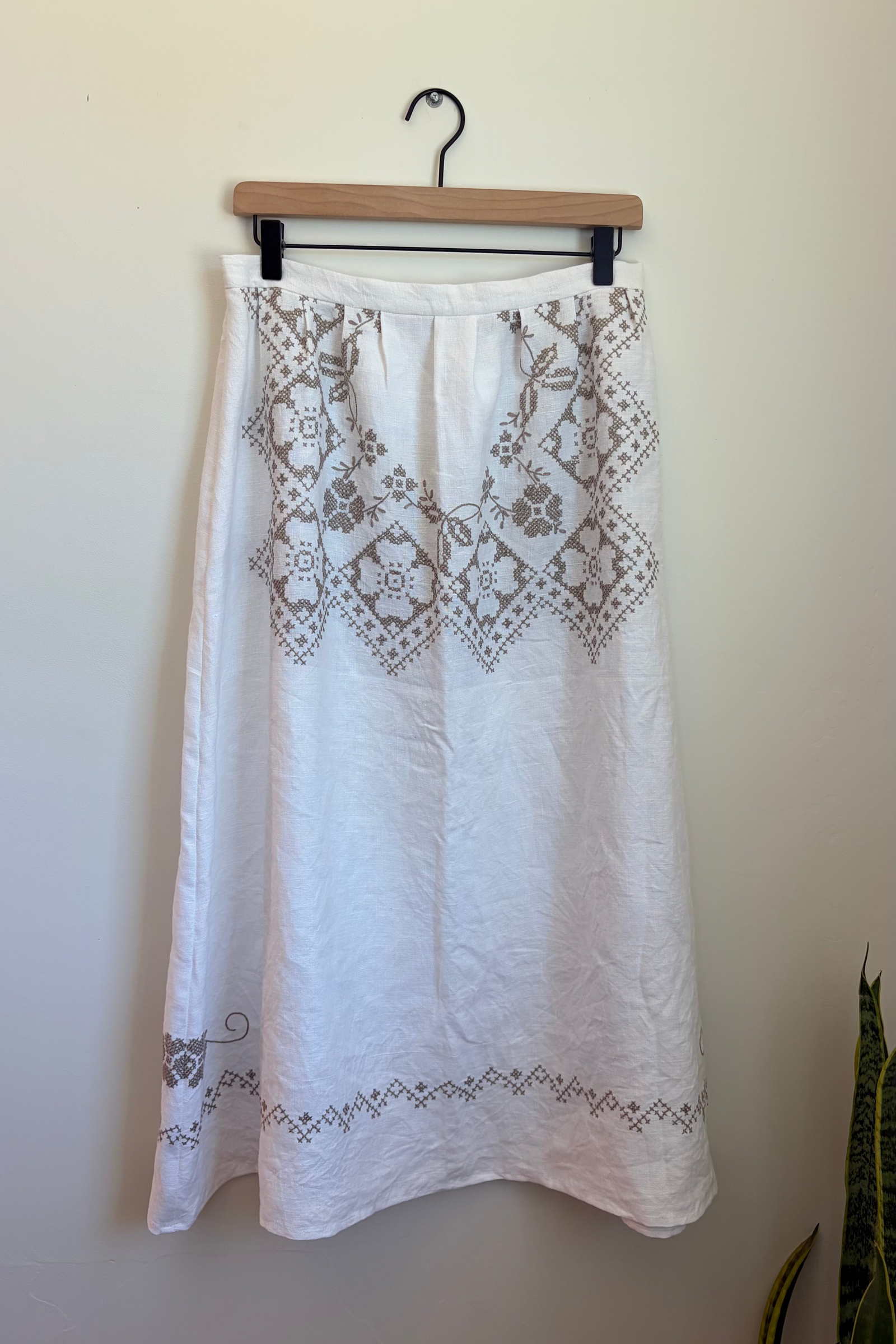 Skirt .01 - Cross Stitch